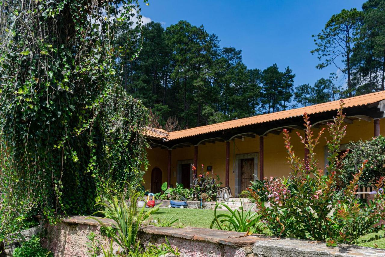 Casa Montana Hotel Chichicastenango Exteriör bild