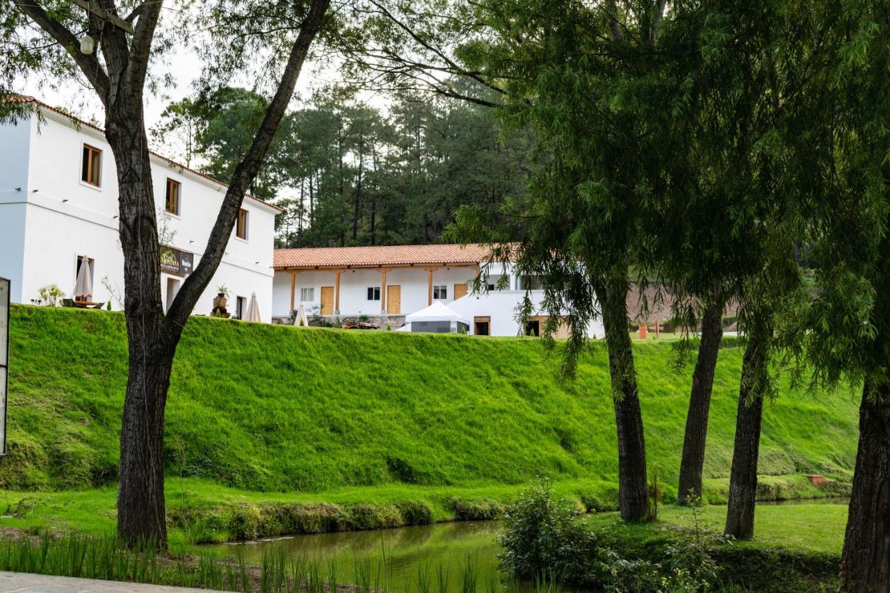 Casa Montana Hotel Chichicastenango Exteriör bild